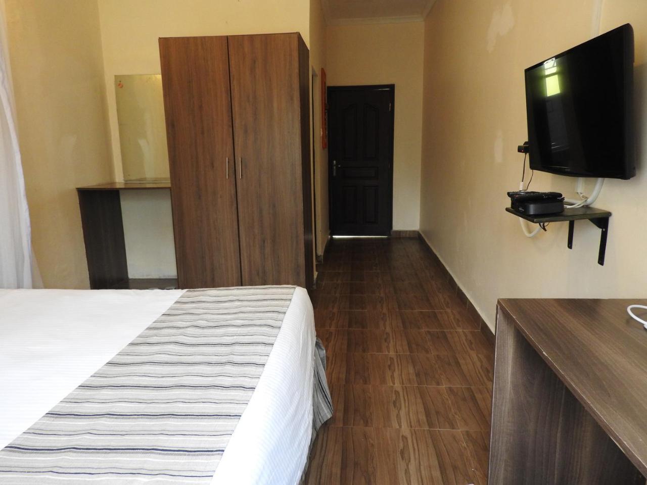 Magnolia Pine Bed & Breakfast Nairobi Exterior foto